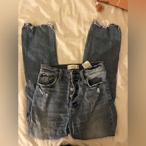 straight leg abercrombie and fitch jeans
